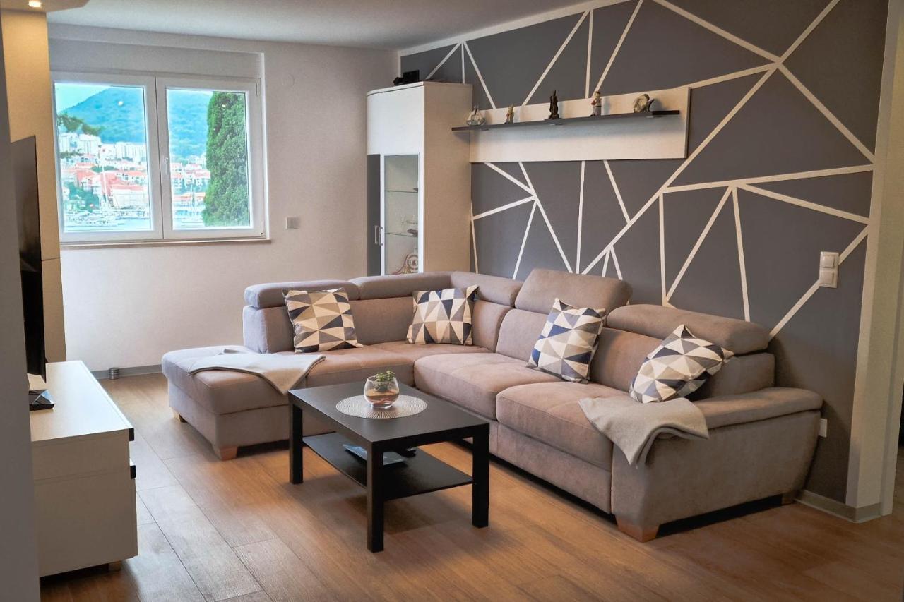 Aquamarine Deluxe Apartment ドゥブロブニク エクステリア 写真