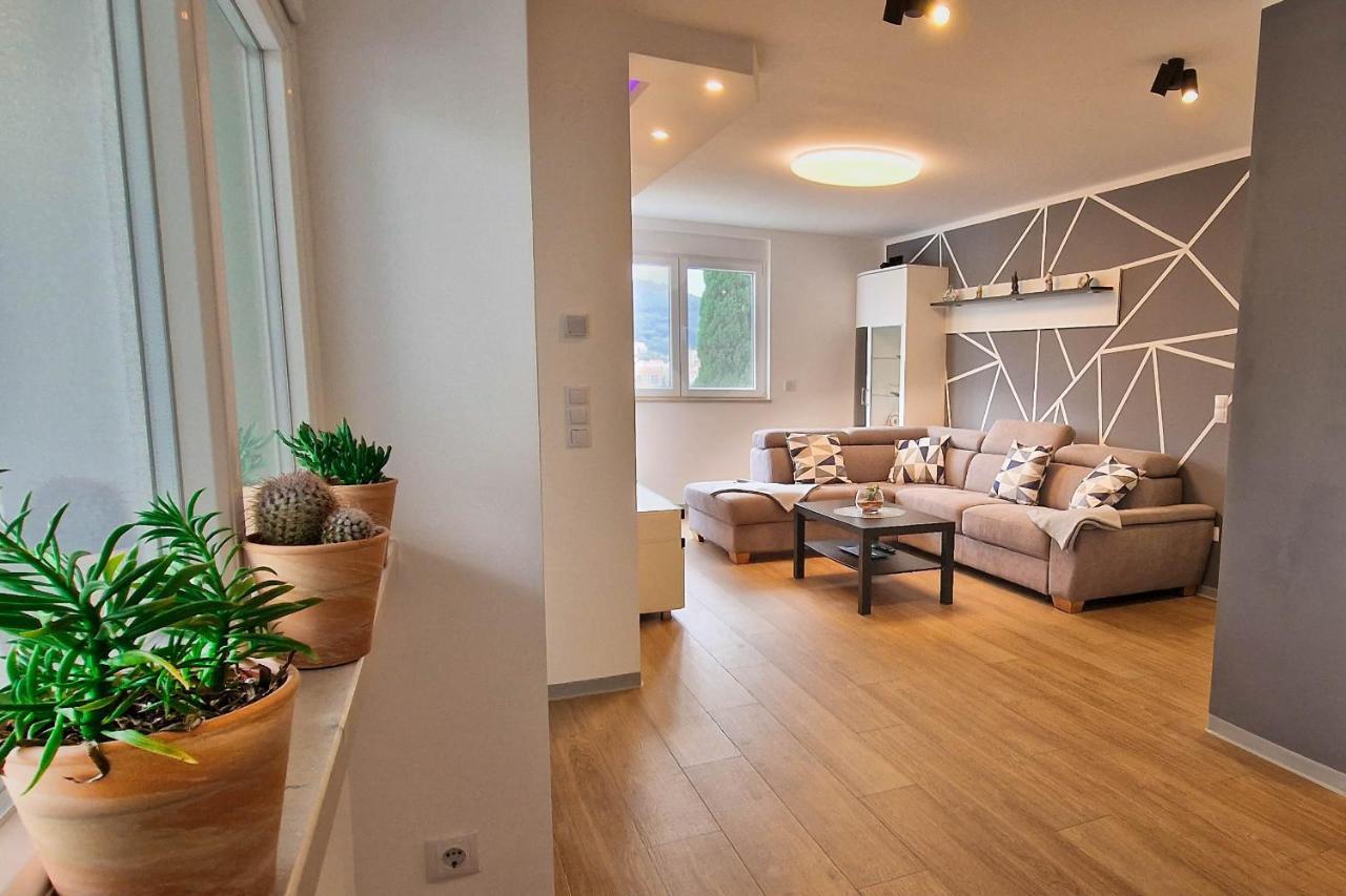 Aquamarine Deluxe Apartment ドゥブロブニク エクステリア 写真